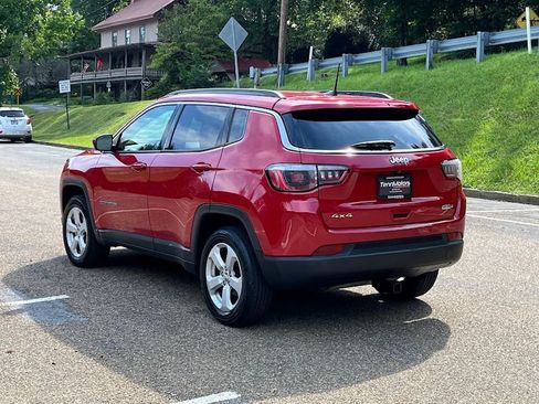 Used 2018 Jeep Compass Latitude w/ Popular Equipment Group AWD/4WD image 21