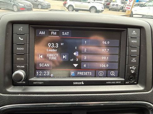 Used 2018 Dodge Grand Caravan SE w/ UConnect Hands-Free Group FWD image 21