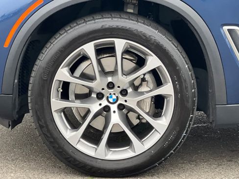 Used 2019 BMW X5 xDrive40i w/ Premium Package image 27