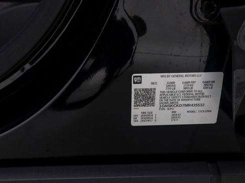 Used 2021 Chevrolet Suburban LT image 38