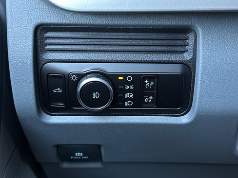 New 2026 Ford F250 XLT image 24