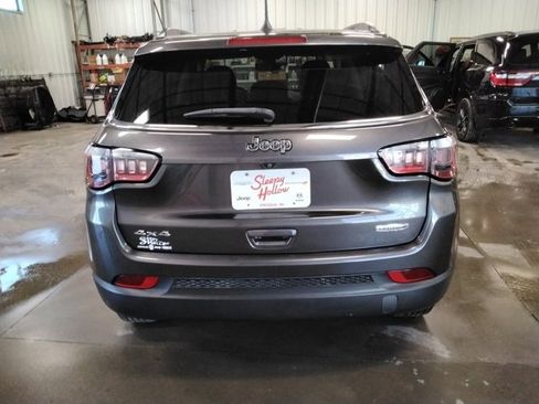 Used 2021 Jeep Compass Latitude w/ Convenience Group image 4