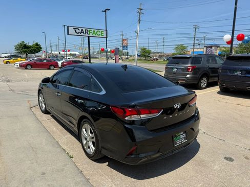 Used 2018 Hyundai Sonata Limited w/ Cargo Package FWD image 8