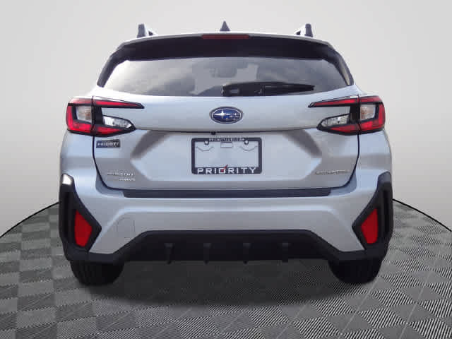 Used 2024 Subaru Crosstrek 2.0i Premium w/ Popular Package #4 AWD/4WD image 3