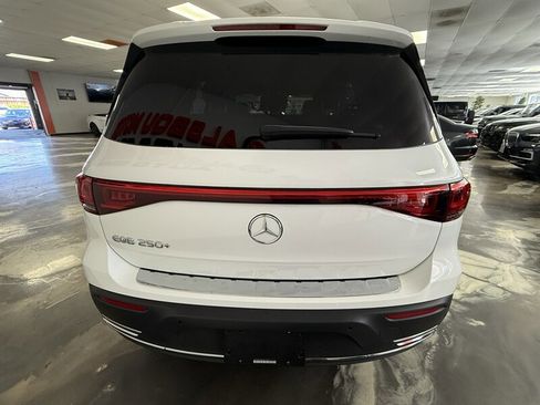 Used 2023 Mercedes-Benz EQB 250+ w/ Exclusive Package image 4