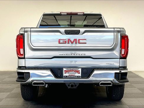 New 2026 GMC Sierra 1500 SLT w/ SLT Premium Package image 3