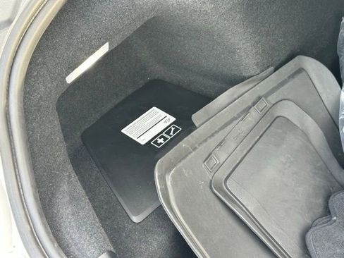 Used 2025 BMW M850i xDrive image 35