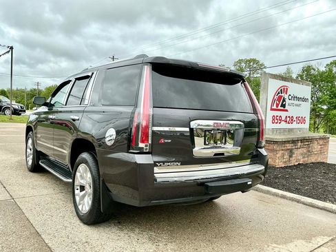Used 2016 GMC Yukon SLT w/ Open Road Package AWD/4WD image 7