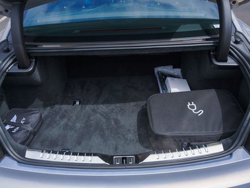 Used 2025 Bentley Flying Spur Speed image 20