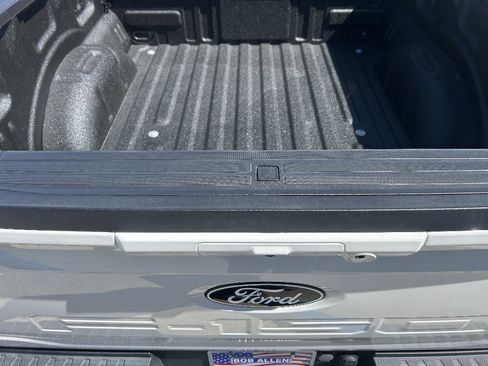 Used 2024 Ford F150 Platinum AWD/4WD image 4