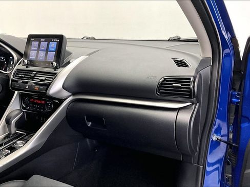 Used 2022 Mitsubishi Eclipse Cross AWD image 16