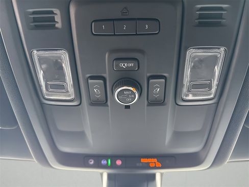 Used 2022 Chevrolet Tahoe RST image 37