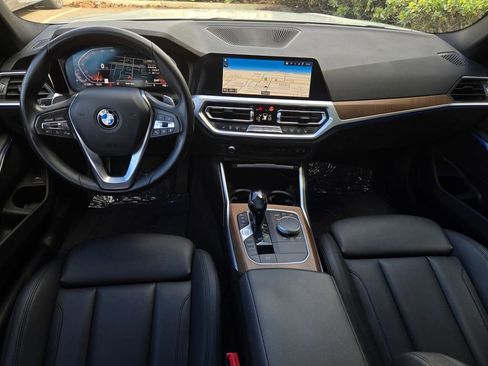 Used 2020 BMW 330i Sedan w/ Convenience Package image 14