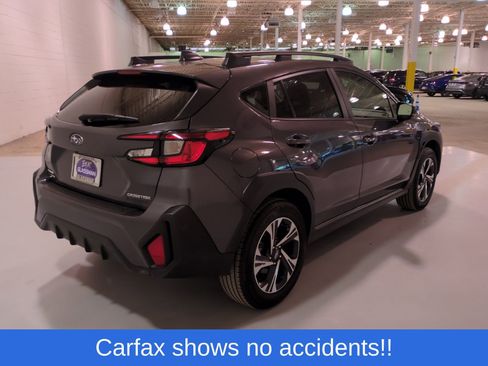 Used 2024 Subaru Crosstrek 2.0i Premium image 4