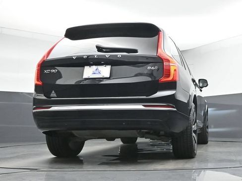 Used 2023 Volvo XC90 B6 Ultimate w/ Protection Package Premier AWD/4WD image 16
