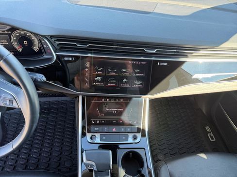 Used 2022 Audi Q8 Premium Plus w/ Premium Plus Package image 12