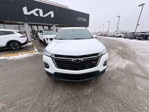 Used 2023 Chevrolet Traverse RS image 29