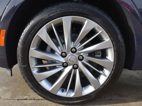 New 2026 Buick Envision Avenir image 15