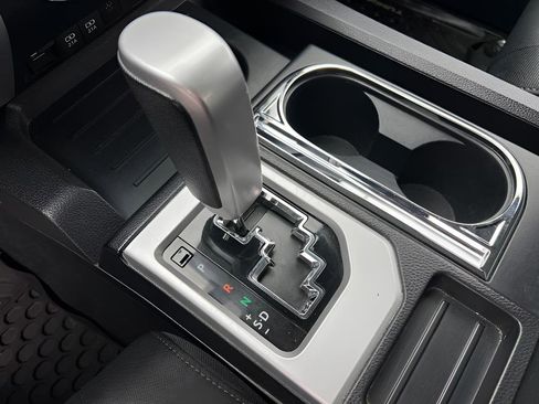 Used 2021 Toyota Tundra SR5 image 19