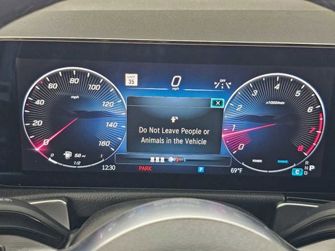 New 2026 Mercedes-Benz GLB 250 image 23