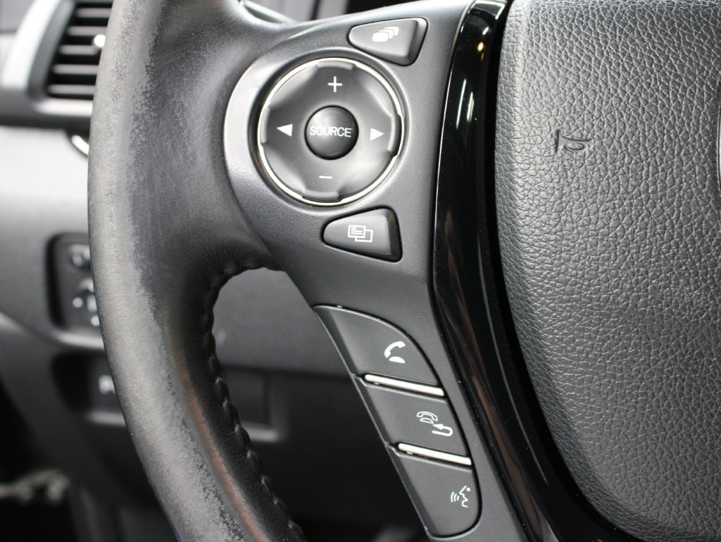 Used 2018 Honda Pilot Touring image 50