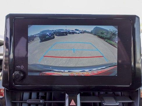 Used 2024 Toyota Corolla LE FWD image 22