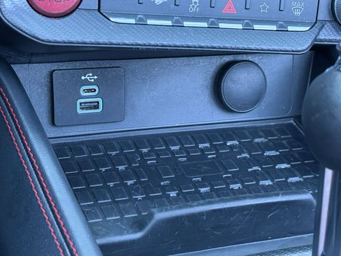 Used 2024 Ford Mustang GT Premium image 22