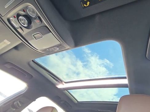 Used 2016 Audi A4 Premium image 10