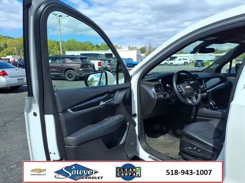 Used 2023 Cadillac XT6 Premium Luxury image 12