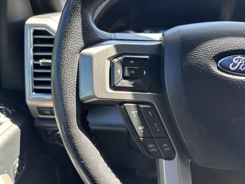 Used 2015 Ford F150 Platinum w/ Technology Package AWD/4WD image 9