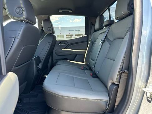 Certified 2023 Chevrolet Colorado ZR2 w/ ZR2 Convenience Package III AWD/4WD image 31