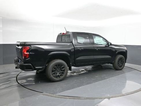 New 2026 Chevrolet Colorado W/T image 5