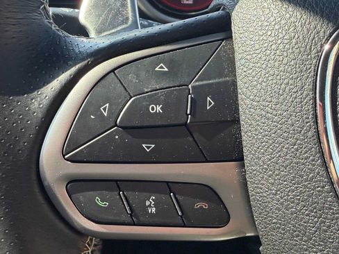 Used 2023 Dodge Challenger SRT Hellcat RWD image 16