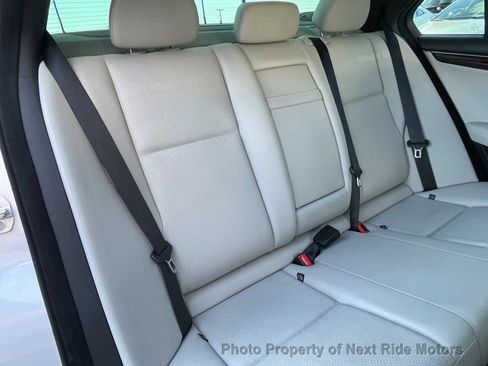 Used 2012 Mercedes-Benz C 250 Sedan image 16