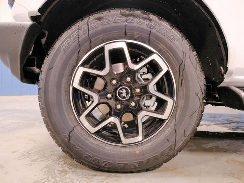 New 2025 Ford Bronco Outer Banks image 41