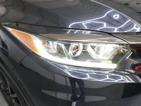 Used 2022 Honda HR-V Sport image 26