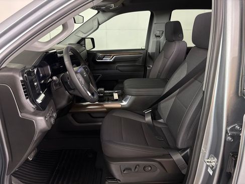 New 2026 Chevrolet Silverado 1500 RST w/ Z71 Off-Road Package AWD/4WD image 18