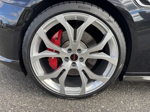 Used 2019 Maserati Quattroporte GTS GranLusso RWD image 10
