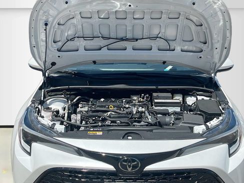 Used 2025 Toyota Corolla SE FWD image 30