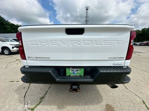Used 2023 Chevrolet Silverado 2500 Custom w/ Custom Value Package AWD/4WD image 34