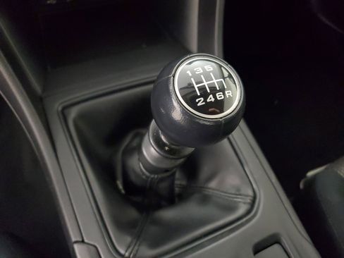 Used 2021 Subaru Crosstrek 2.0i image 18