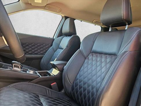 Used 2023 Mitsubishi Outlander SEL AWD/4WD image 16