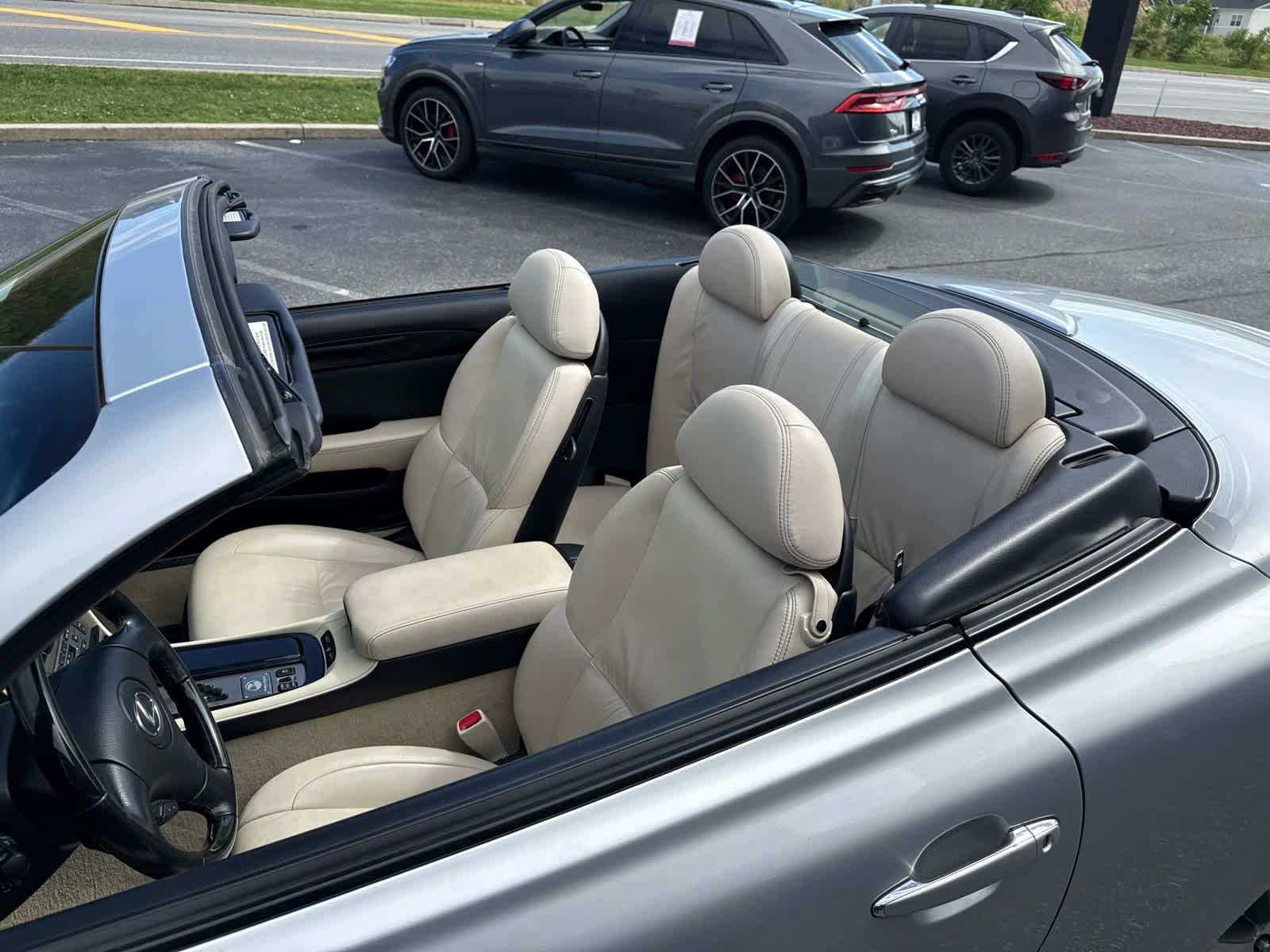 Used 2009 Lexus SC 430 Convertible RWD image 20