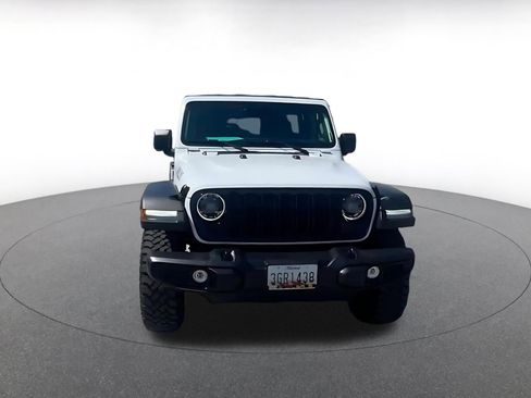 Used 2025 Jeep Wrangler Unlimited Sport AWD/4WD image 4