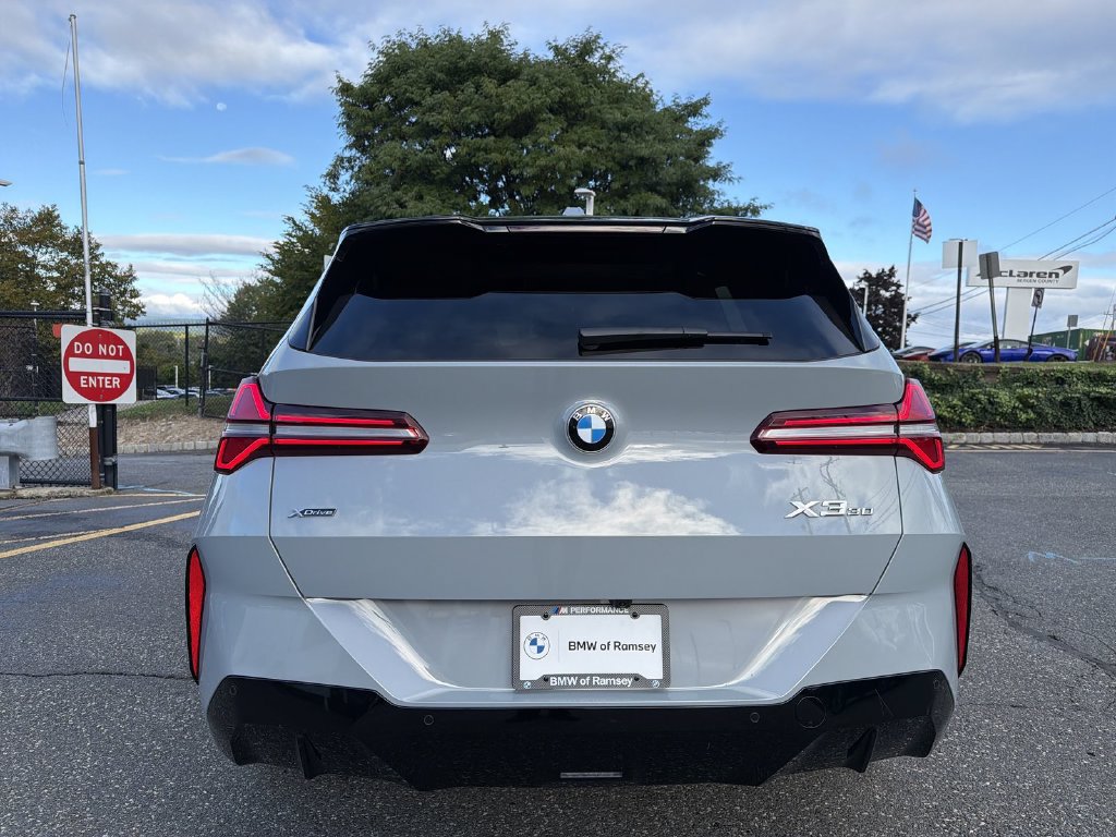 Used 2026 BMW X3 xDrive30i w/ Premium Package AWD/4WD image 13