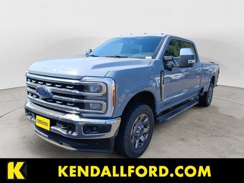 Used 2025 Ford F350 Lariat w/ Chrome Package AWD/4WD image 1