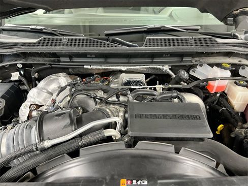 Used 2024 Chevrolet Silverado 2500 LT image 25