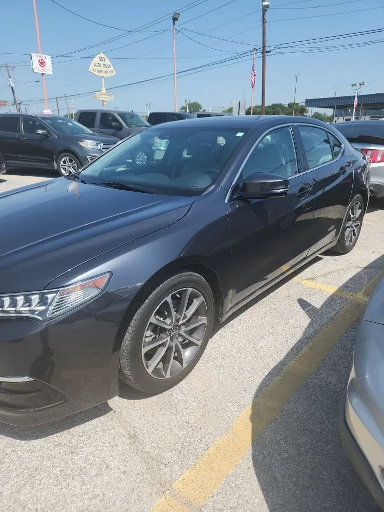 Used 2015 Acura TLX w/ Technology Package FWD image 1
