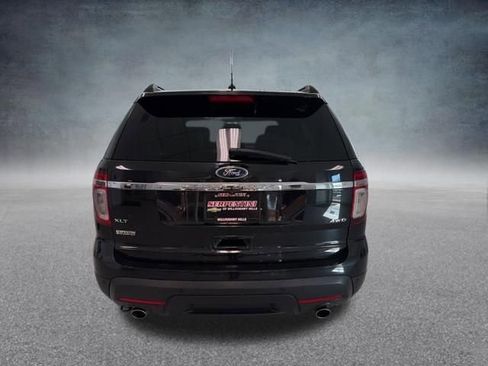 Used 2013 Ford Explorer XLT image 9