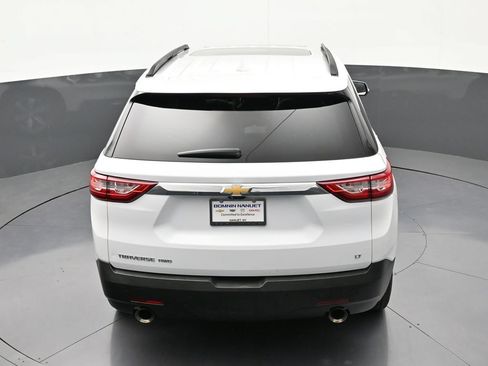 Certified 2020 Chevrolet Traverse LT w/ LT Premium Package AWD/4WD image 19